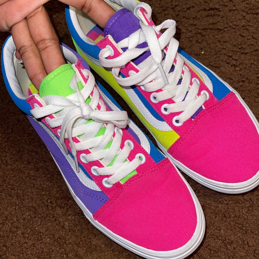 Neon Old Skool Vans